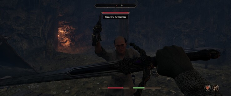 El nuevo sistema de bloques encaja a la perfección en las batallas, por suerte. El ayudante del herrero va a por nosotros. (Fuente de la imagen: The Elder Scrolls IV: Oblivion Remastered)