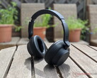 Microsoft ha puesto un precio competitivo a los auriculares de superficie 2. (Fuente de la imagen: Notebookcheck)