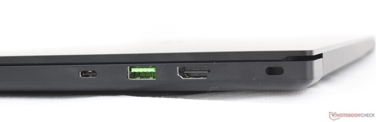Derecha: USB-C 3.2 Gen. 2 con DisplayPort 1.4 y Power Delivery, USB-A 3.2 Gen. 2, HDMI 2.1, bloqueo Kensington