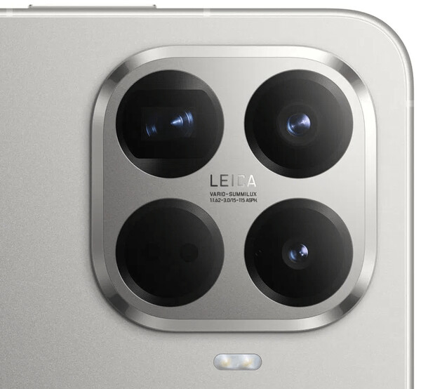 Un primer plano de la cámara teleobjetivo periscópica de la Xiaomi 15T Pro. (Fuente de la imagen: vía Roland Quandt)