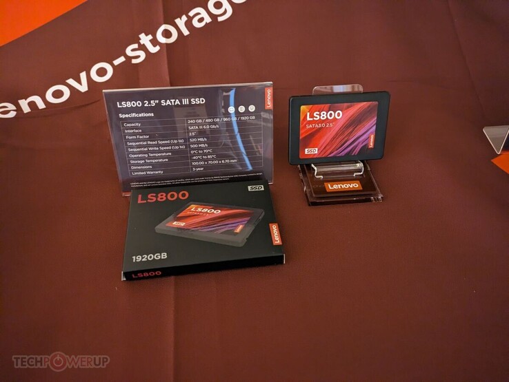 Unidad SSD LS800 SATA III (Fuente de la imagen: TechPowerUp)