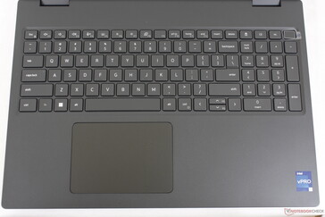 La cubierta negra del teclado y las teclas acumulan huellas dactilares muy rápidamente