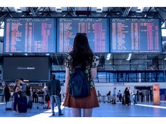 Una vulnerabilidad de seguridad en el sistema FlyCASS habría permitido a personas no autorizadas acceder a la cabina de un avión. (Fuente de la imagen: Pixabay / JESHOOTS-com)