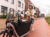 La bicicleta eléctrica de carga familiar BTWIN F900E de Decathlon. (Fuente de la imagen: Decathlon)