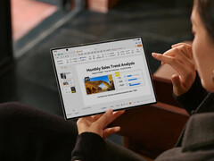 El Mate XTs puede utilizarse en tres posturas gracias a la pantalla continua. (Fuente de la imagen: Huawei)