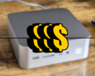 Antes, las importaciones de tecnología de bajo valor podían eludir los aranceles y las declaraciones aduaneras detalladas. Ahora, las cosas podrían cambiar. En la imagen: signos de dólar superpuestos sobre una imagen borrosa de un mini PC Beelink GTI13. (Fuente de la imagen: Allen Ngo/Notebookche