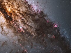 Una imagen en la que se ve una galaxia.