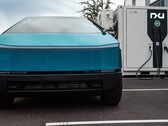 el Cybertruck de 800 V carga lentamente incluso con pilas de 350 kW (imagen: Nxu/X)