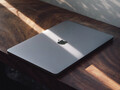 Apple podría agitar su oferta de portátiles volviendo al MacBook. (Fuente de la imagen: Thai Nguyen)