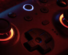 la última versión del mando Ultimate 2 de 8BitDo se presenta en una opción de un solo color adornada con elementos de Wuchang: Fallen Feathers. (Fuente de la imagen: 8BitDo)