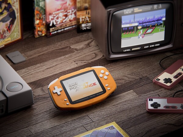 El Ayaneo Konkr Pocket Advance en color naranja.