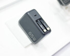 ESR ha presentado dos nuevos cargadores de 65 W con cables USB-C integrados
