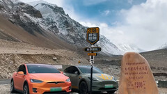 Model X y Model Y en el campamento base del Monte Everest (imagen: Tesla)