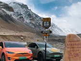 Model X y Model Y en el campamento base del Monte Everest (imagen: Tesla)