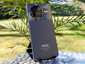 El Poco F7 Pro debe ir mano a mano con los buques insignia recientes a pesar de su etiqueta de precio de gama media. (Fuente de la imagen: Notebookcheck)