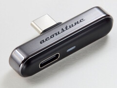El transmisor Bluetooth Acoustune ATX001 añade códecs de música Bluetooth de alta resolución a los teléfonos inteligentes Android y Apple.