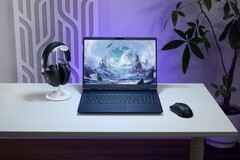 El Alienware 16X Aurora tiene una pantalla OLED antirreflejos.