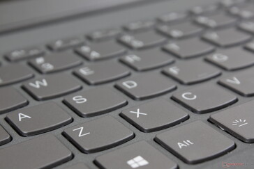 El teclado no sorprende si has tenido experiencia con un IdeaPad en el pasado