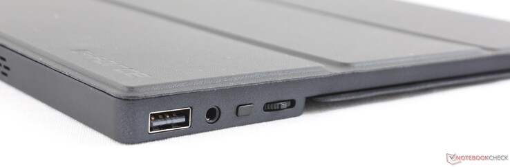 Derecha: USB 2.0, auriculares de 3.5 mm, Interruptor de entrada/botón OSD, balancín de volumen/brillo