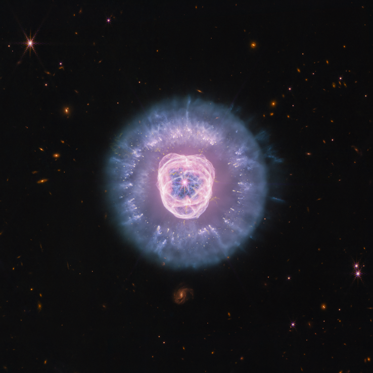 Una imagen de NGC 2392 tomada por el Telescopio Espacial James Webb utilizando los instrumentos NIRCam y MIRI.