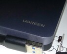 UGREEN USB C 2.5'' carcasa del disco duro y cable USB (Fuente: Propia)