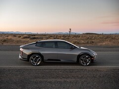 La berlina Kia EV4 2026 se lanzará en EE.UU. el próximo año. (Fuente de la imagen: Kia)