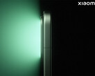 El Xiaomi 17 Max también podría venir con mejores altavoces que los modelos que no son Ultra. En la imagen: una foto promocional que muestra la vista lateral del 17 Pro Max. (Fuente de la imagen: Xiaomi)