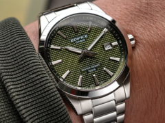 La serie Casio Edifice EFV-160D (EFV-160D-3AV en la imagen) ha llegado a Europa. (Fuente de la imagen: Casio)