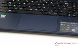 El touchpad del MSI Stealth 16 Studio A13VG
