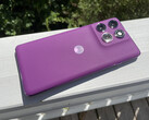 Motorola cobra oficialmente 600 euros por el Edge 60 Pro, pero ahora está disponible por bastante menos. (Fuente de la imagen: Notebookcheck)