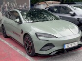 El BYD Seal es un serio competidor del Tesla Model 3 en Europa (Fuente de la imagen: Out of Spec Reviews)