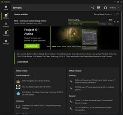 Nvidia GeForce Game Ready Driver 555.99 descargándose en la aplicación Nvidia (Fuente: Propia)