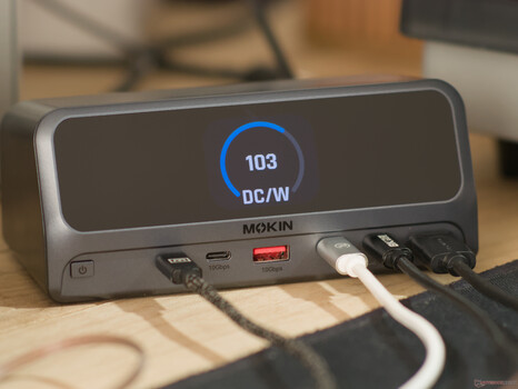 Pantalla de resumen de la estación de acoplamiento USB-C MOKiN 13 en 1
