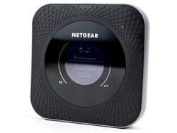 Review del router NETGEAR Nighthawk M1 (MR1100). Dispositivo de prueba cortesía de NETGEAR Alemania.