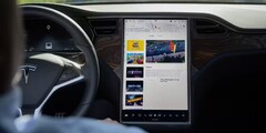 El sistema de infoentretenimiento podría ofrecer interrupciones en la actualización del tráfico (imagen: Tesla)