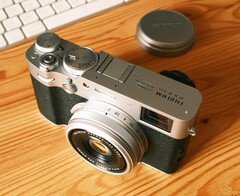 A partir de septiembre, la Fujifilm X100 VI costará 200 € más que antes.