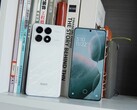 El Redmi K70 y el Redmi K70 Pro tienen pantallas más brillantes que la serie 14 de Xiaomi. (Fuente de la imagen: vía @TECHINFO45)