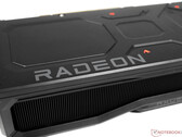 Las RX 7600 y RTX 4060 Ti podrían contar con la misma cantidad de memoria que sus predecesoras. (Fuente: AMD)