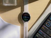 Garmin apuesta por mejorar la eficiencia de las pantallas OLED de sus smartwatches al tiempo que reduce los costes de fabricación. (Fuente de la imagen: Garmin)