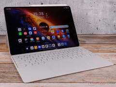 El MagicPad 4 está disponible en color gris o blanco.