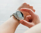 El Garmin Fenix 7S es uno de los varios smartwatches elegibles para la versión beta 15.74. (Fuente de la imagen: Garmin)
