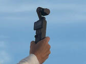 La DJI Osmo Pocket 4 podría alejarse de la actual cámara vlogging de DJI en más aspectos de los esperados. (Fuente de la imagen: Federación de Fotógrafos Independientes)