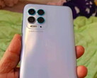 El Motorola Edge S tendrá un montón de cámaras, basadas en estas fotos filtradas. (Fuente de la imagen: Weibo)
