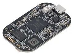 Ya está disponible una nueva variante del modelo PocketBeagle 2. (Fuente de la imagen: BeagleBoard)