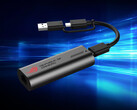 El ROG USB-C10G se vende por 98,87 dólares en Amazon EE. UU. En la imagen: una fotografía promocional del adaptador Ethernet.
