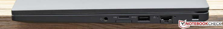 Derecha: Combo audio 3.5 mm, microSD, tarjeta sim, USB 3.0, Ethernet, Kensington Lock