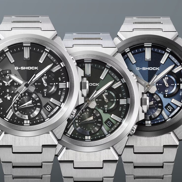 El Casio G-Shock GST-W1000D-1AJF, el GST-W1000D-3AJF y el GST-W1000D-2AJF (de izquierda a derecha)