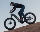 La Heybike Hero e-bike tiene un cuadro de fibra de carbono con un sistema de suspensión total. (Fuente de la imagen: Heybike)