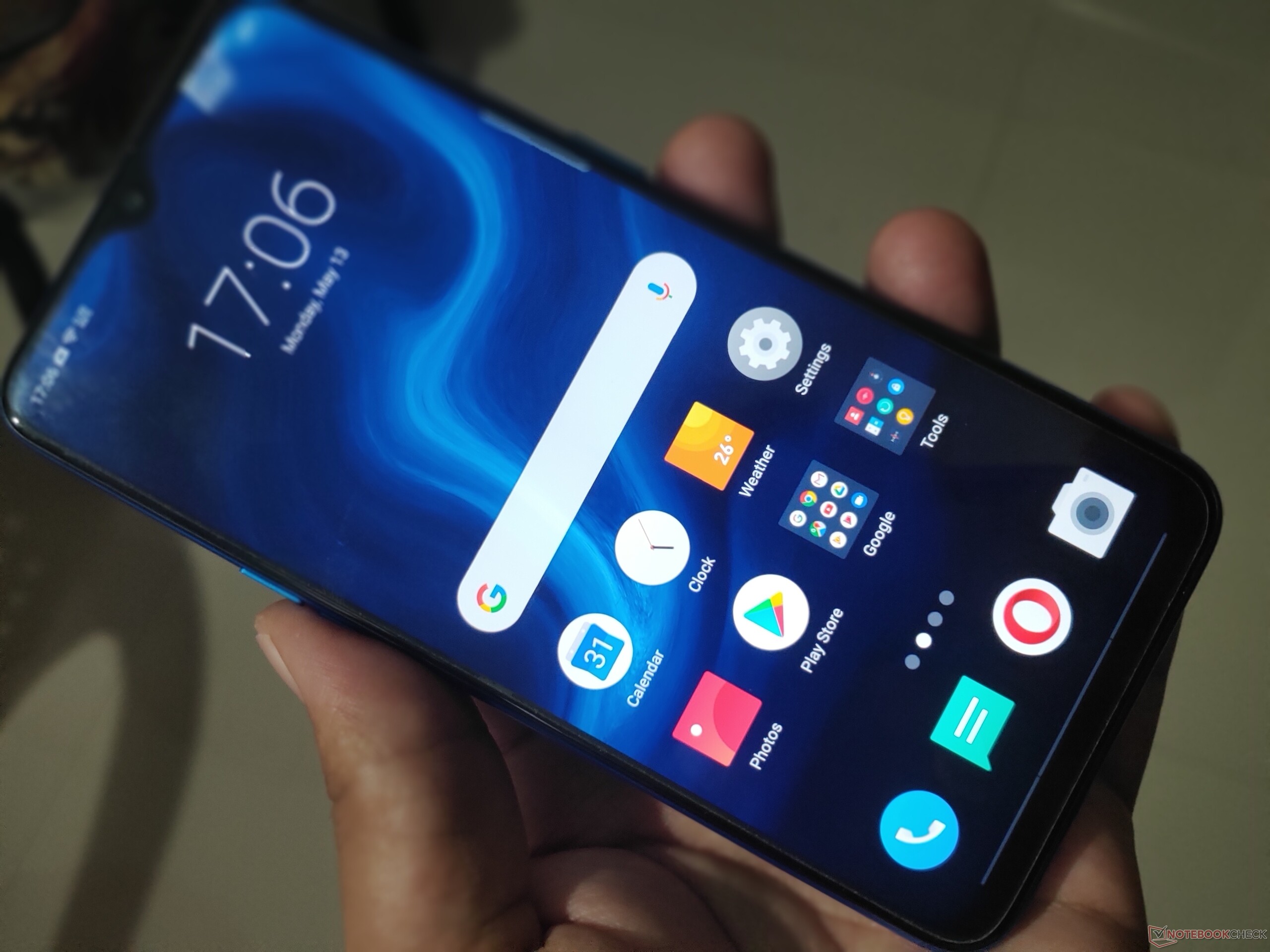 Probamos el Realme 10: ¿es el móvil de menos de 300 euros que necesitas?