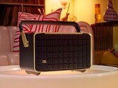 Los altavoces JBL Authentics tienen un estilo retro pero esconden una función pionera en el sector (Fuente: JBL)